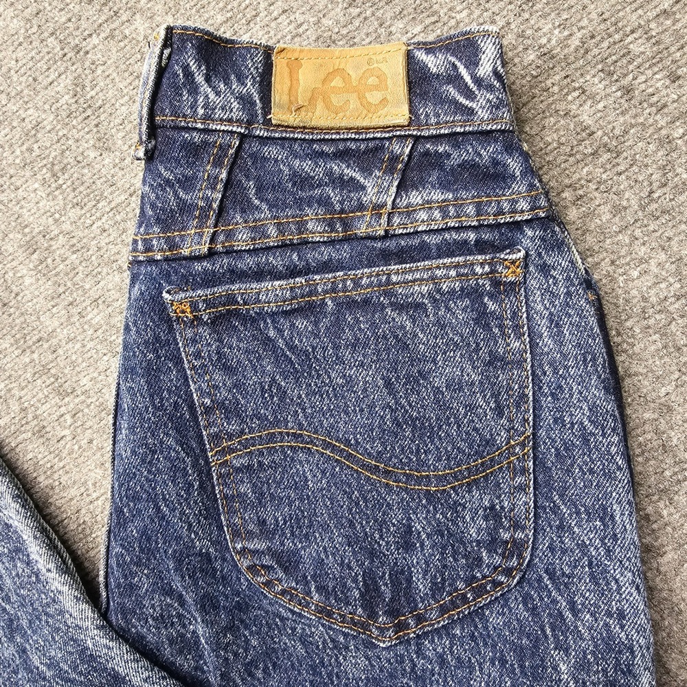 Vintage Lee High Waisted Acid Wash Jeans 8 Med Made in USA Tapered Blue Denim